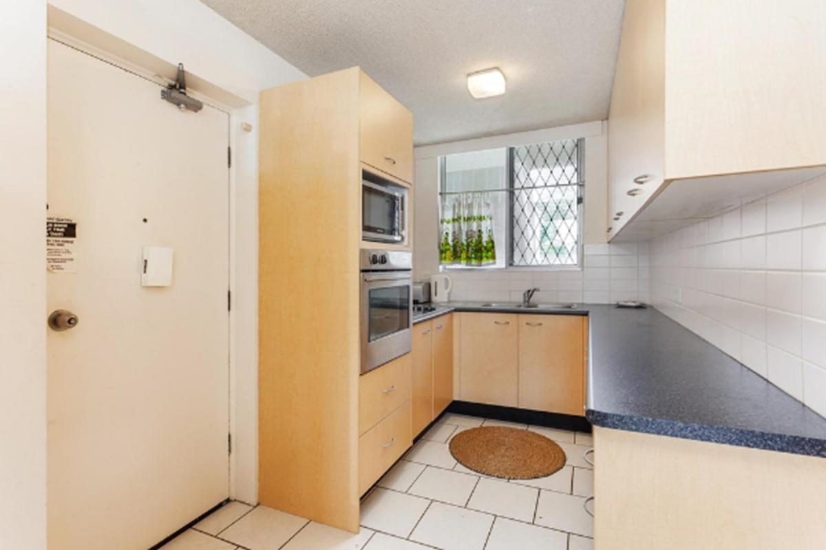 Апартаменти Goodwin Towers - Hosted By Burleigh Letting Голд-Кост Екстер'єр фото